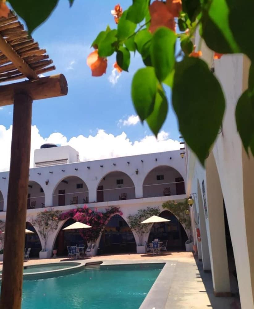 لاباز Hotel Hacienda Bugambilias المظهر الخارجي الصورة